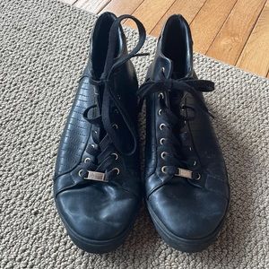 ZARA MAN - SZ 44/US 11